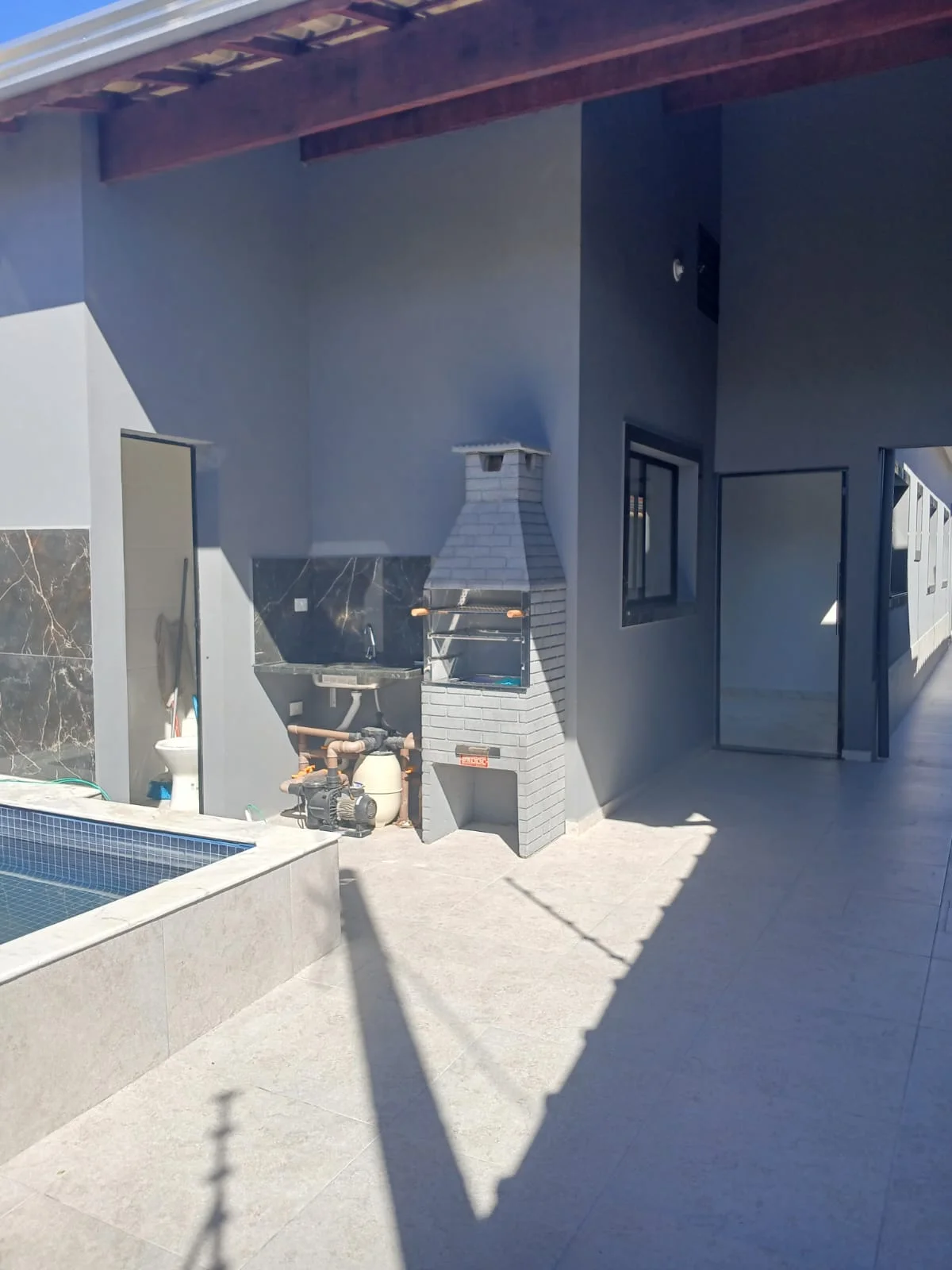 132e5d30-eced-4bd4-b968-34b8b7d916d8.jpg