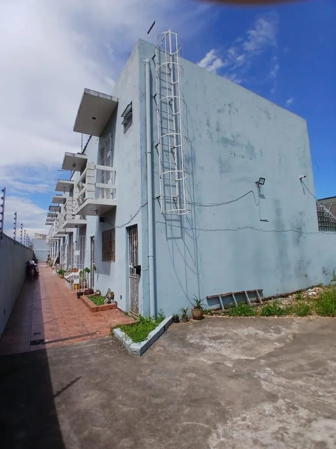 Casa com 2 dormitórios próximo à praia no bairro Cibratel 2