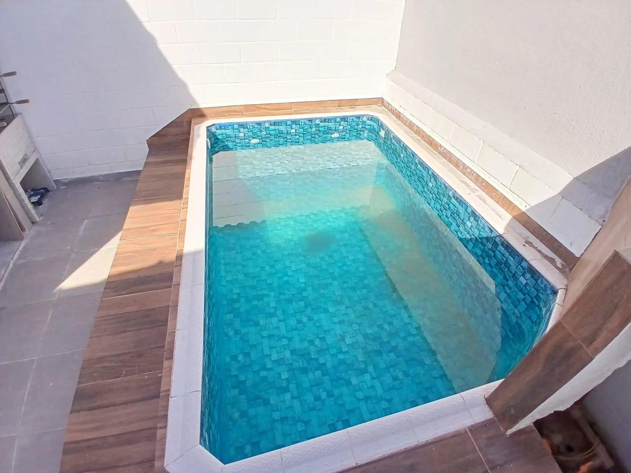 96604270-40da-40d7-a557-79ecbfe259d2.jpg