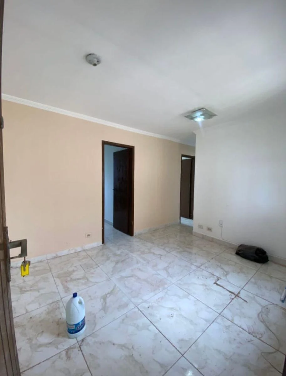 Apartamento com 2 dormitórios próximo à praia no bairro Guapiranga